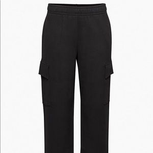 Tna
Cozy Fleece Mega Cargo Sweatpant